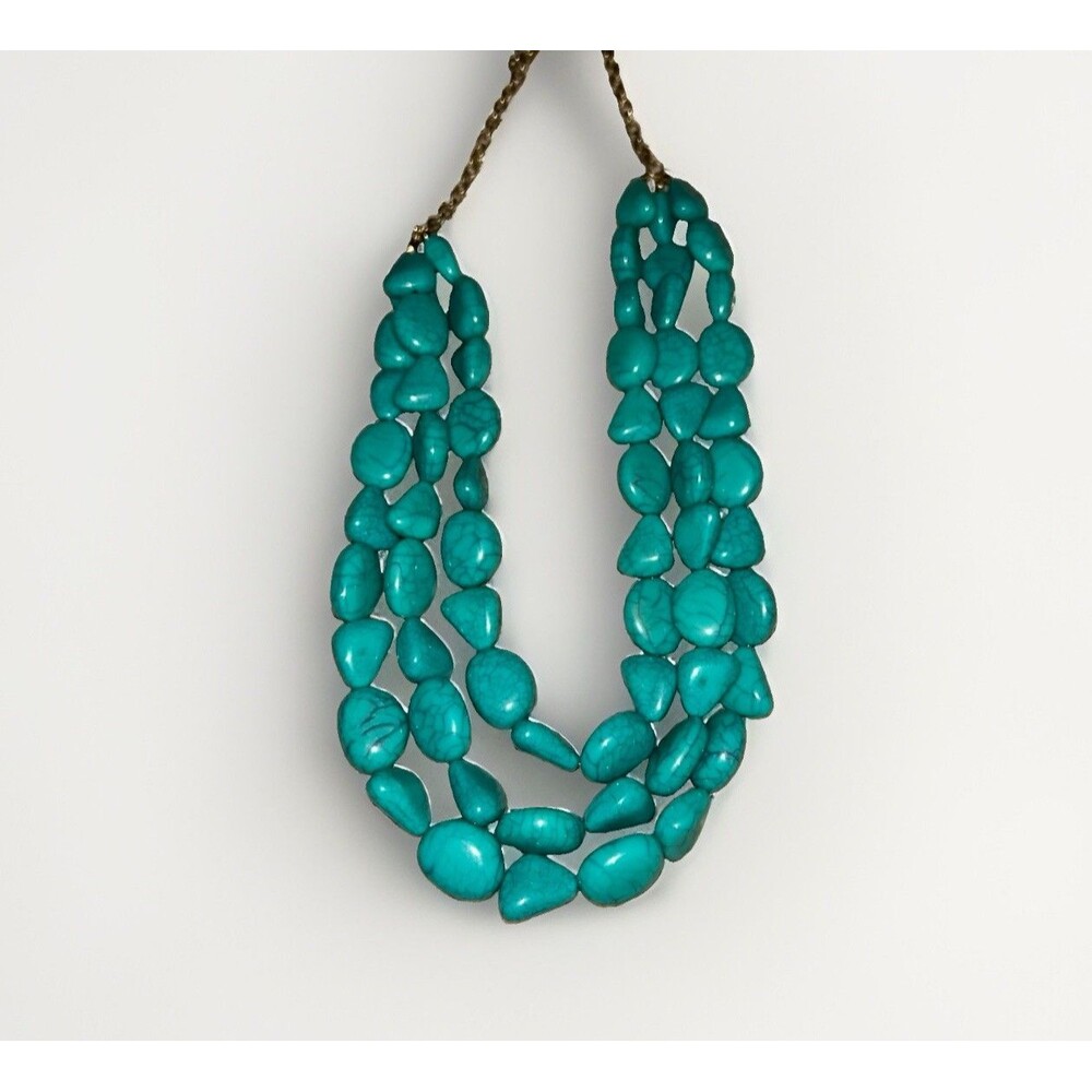 VTG Boho chunky turquoise color stone Beaded Necklace